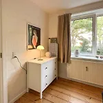 公寓 Cozy & Romantic In The Heart Of 奥尔堡
